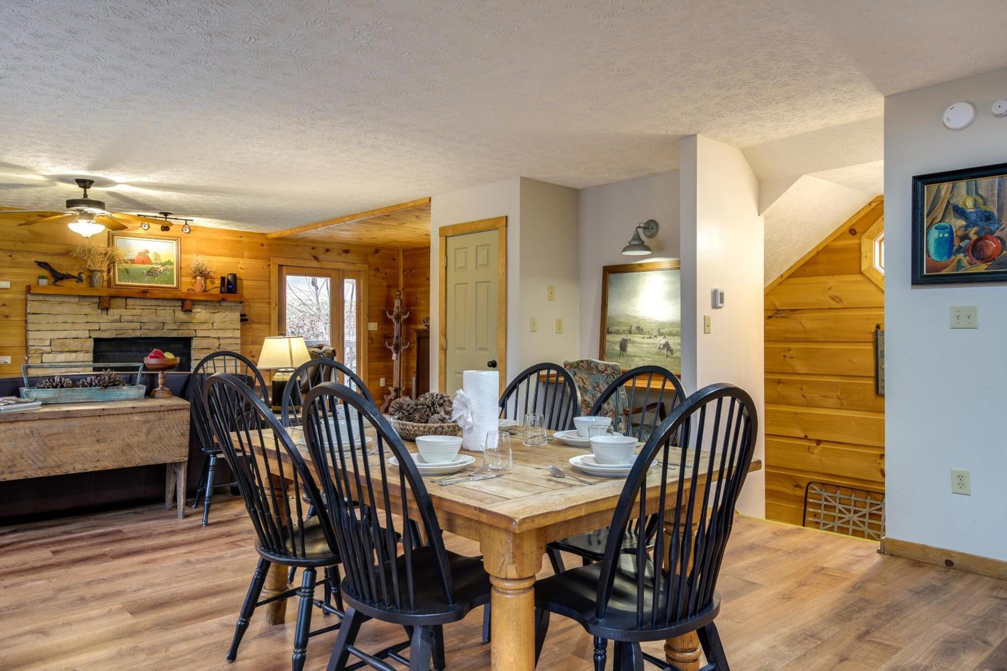 Pet-Friendly Gatlinburg Retreat With Hot Tub! Villa Buitenkant foto