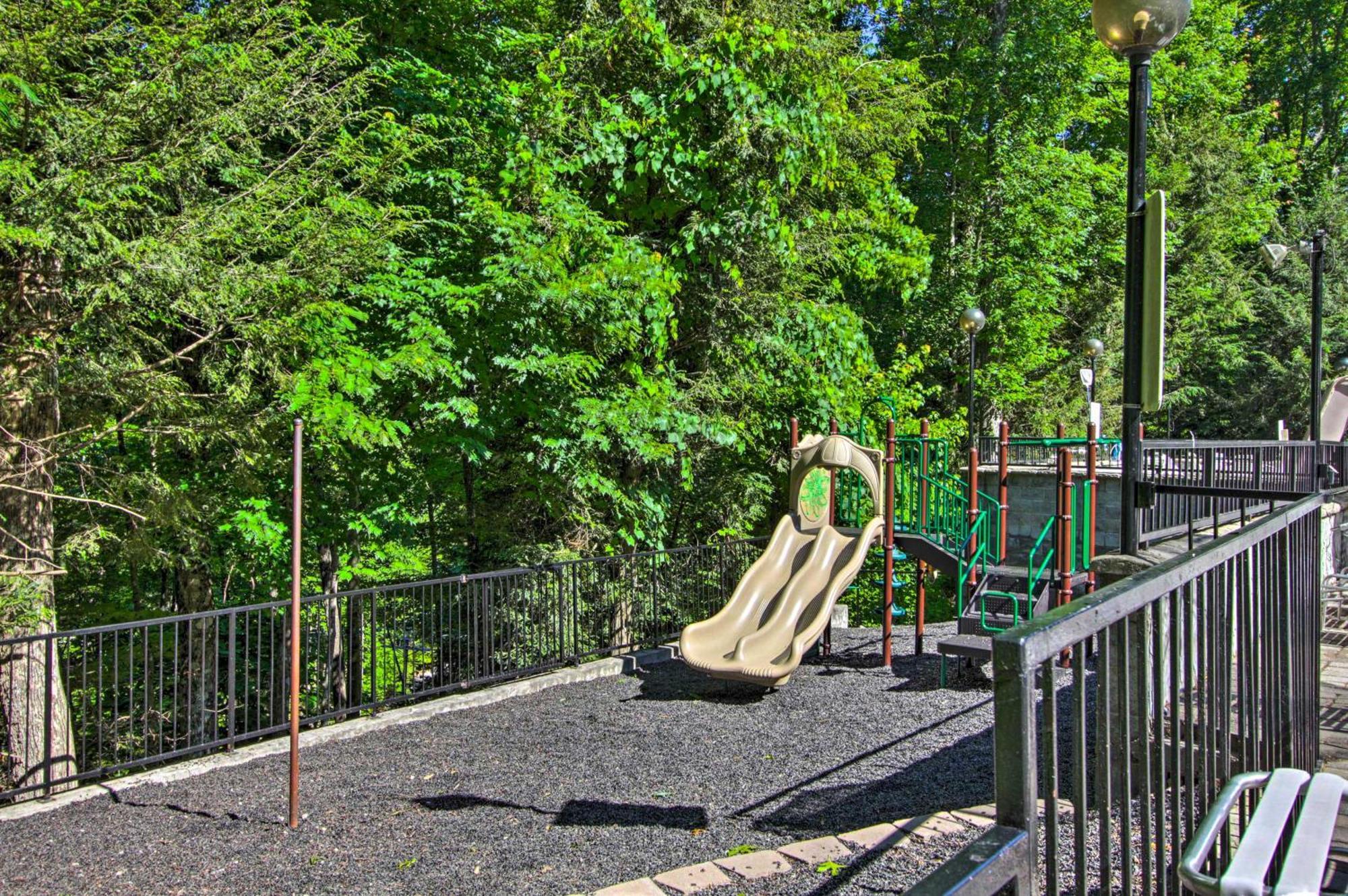 Pet-Friendly Gatlinburg Retreat With Hot Tub! Villa Buitenkant foto