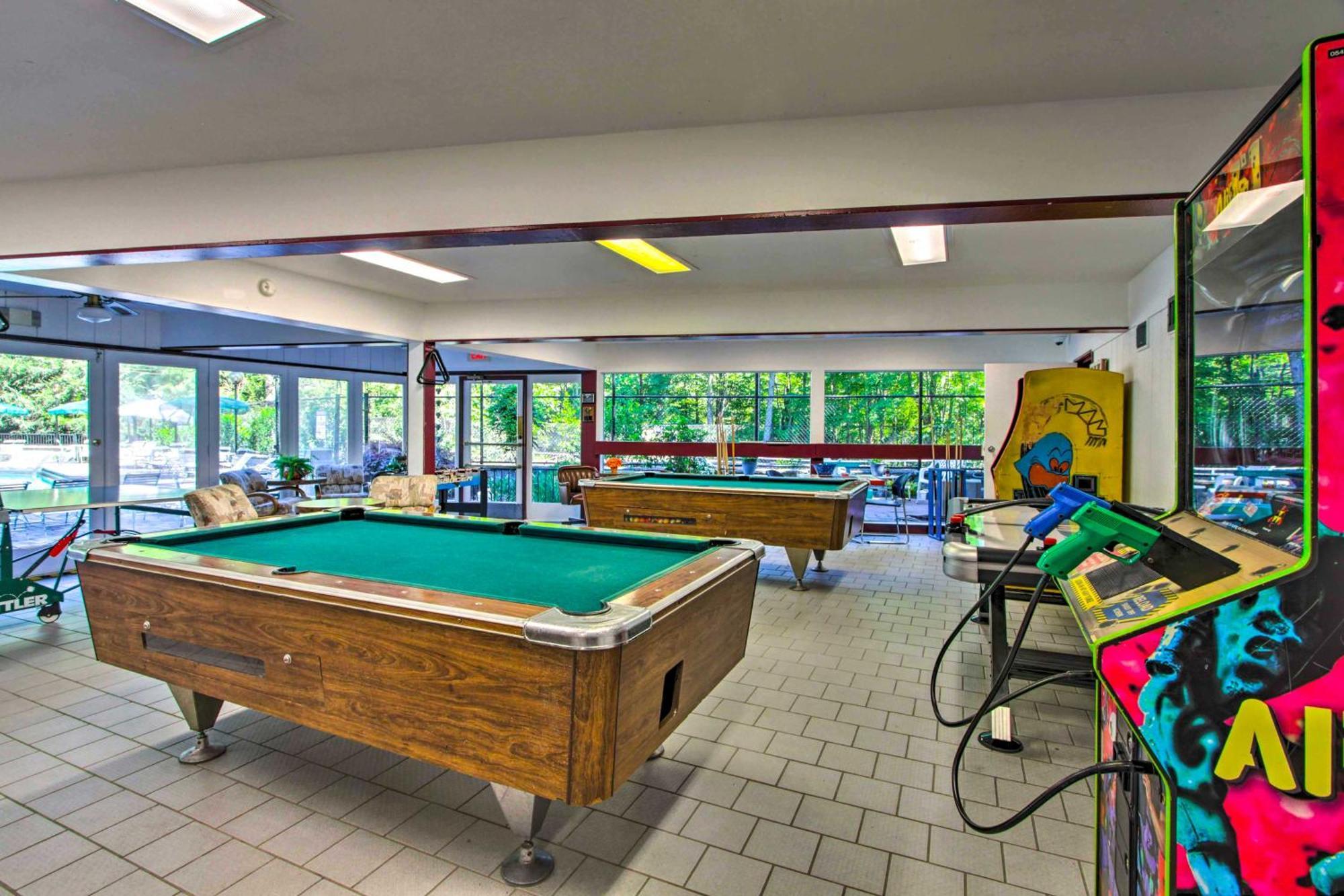 Pet-Friendly Gatlinburg Retreat With Hot Tub! Villa Buitenkant foto